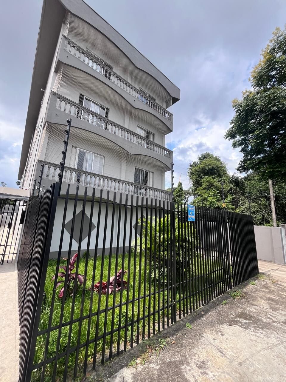 Foto 2 da frente do imovel